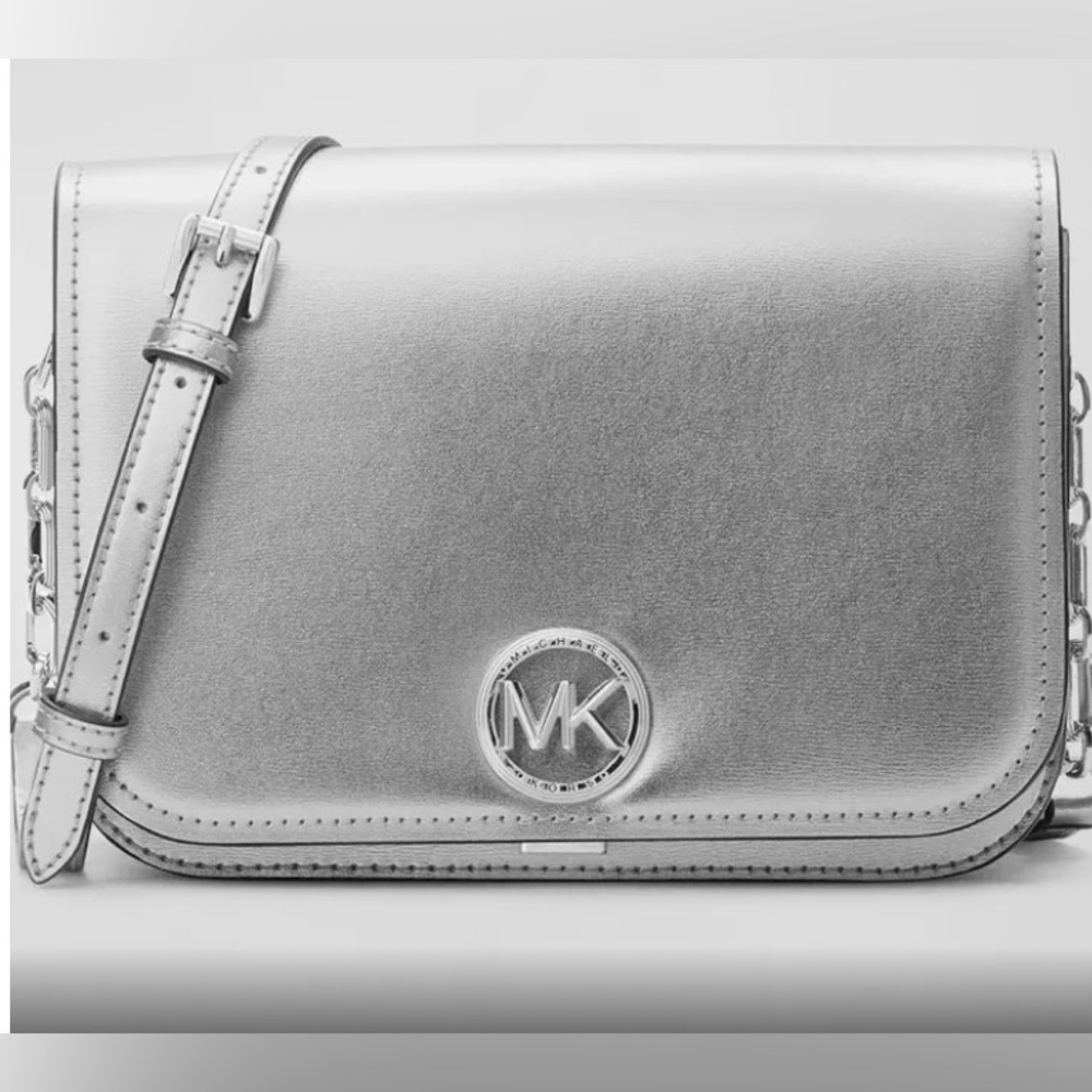 BNWT Michael Kors Delaney Metallic Silver Crossbody Bag